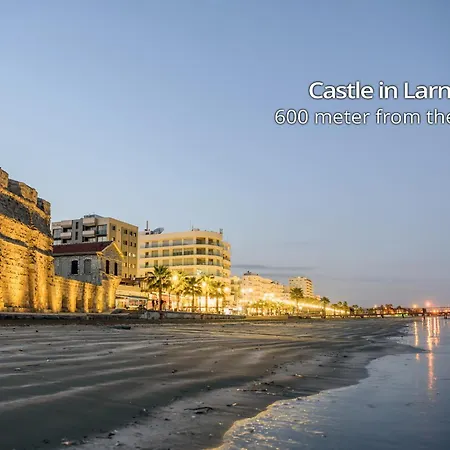 Paradise Palms Seaview Апартаменти