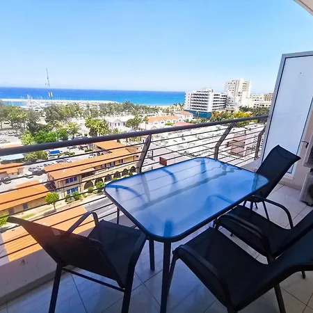 Paradise Palms Seaview
